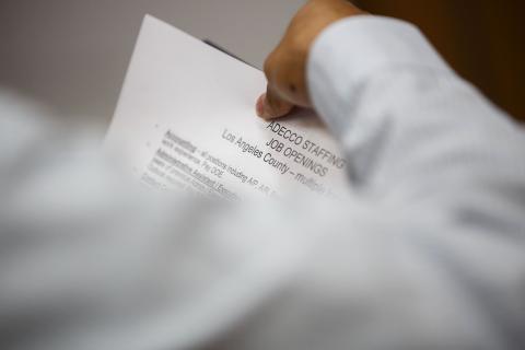 Adecco wird bei der Dividende wegen hoher Schulden kürzertreten