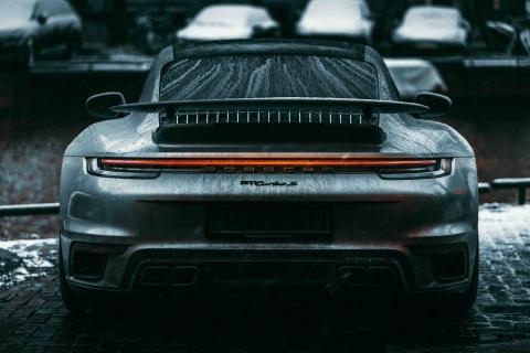 Wetten gegen Porsche-Aktien erreichen Höchstwert