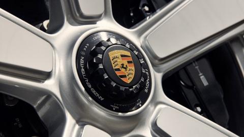 Leerverkäufer stocken Wetten gegen Porsche deutlich auf Leerverkäufer stocken Wetten gegen Porsche deutlich auf