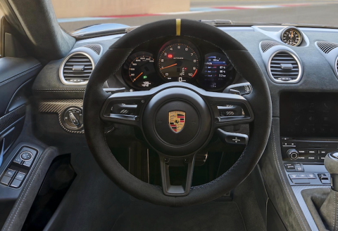 Leerverkäufer schiessen sich auf Porsche ein